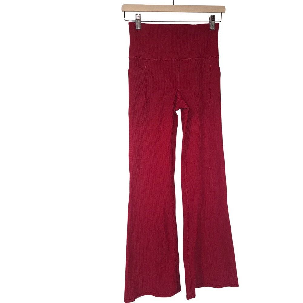 Athleta Salutation Stash Rib Flare Pants Women S Red Ribbed Yoga Athleisure